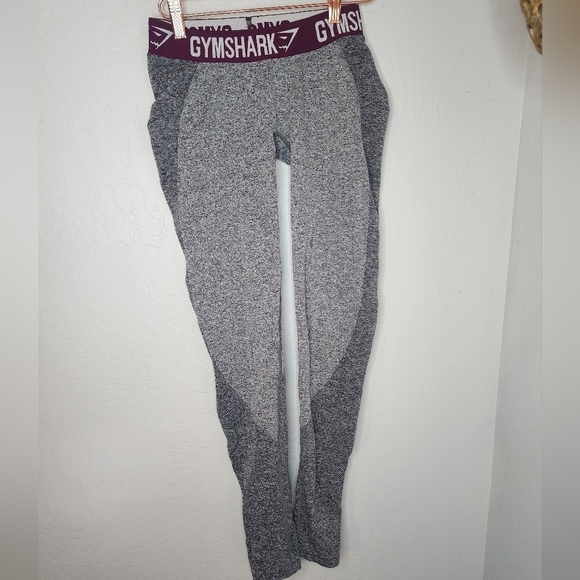 Gymshark Compression Fitted Leggings Size Small - Picture 8 of 9